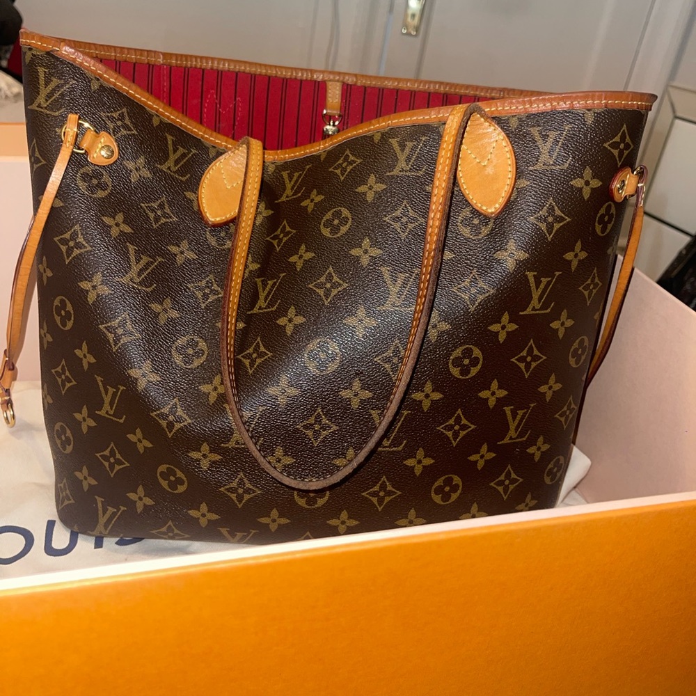 Louis Vuitton Neverfull MM